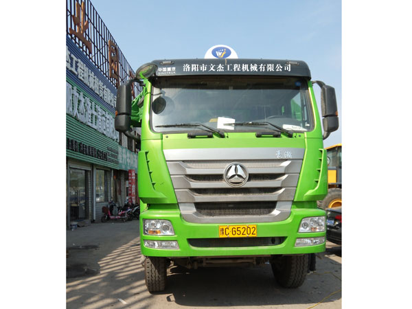 渣土车